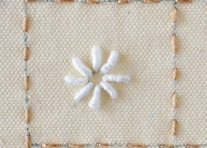 bullion stitch flowers: Daisy step 2